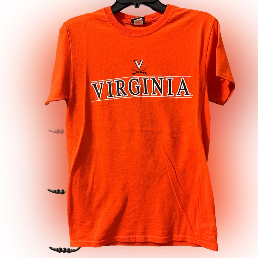UVA University of Virginia Cavaliers MV Sport Tee Shirt, Small